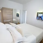 Noemi Villa Sinj
